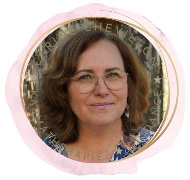 Logo carine couleur texte lappeldelalumiere