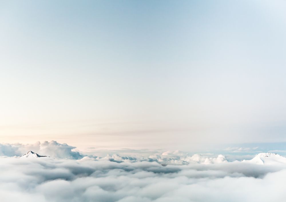 Cielbleu nuagesbas lappeldelalumiere